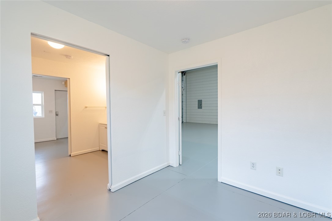 202 Hemi Lane Laurie, MO 65037 - Photo 19 of 32