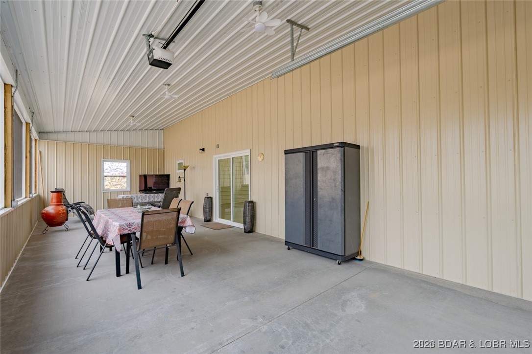 202 Hemi Lane Laurie, MO 65037 - Photo 20 of 32