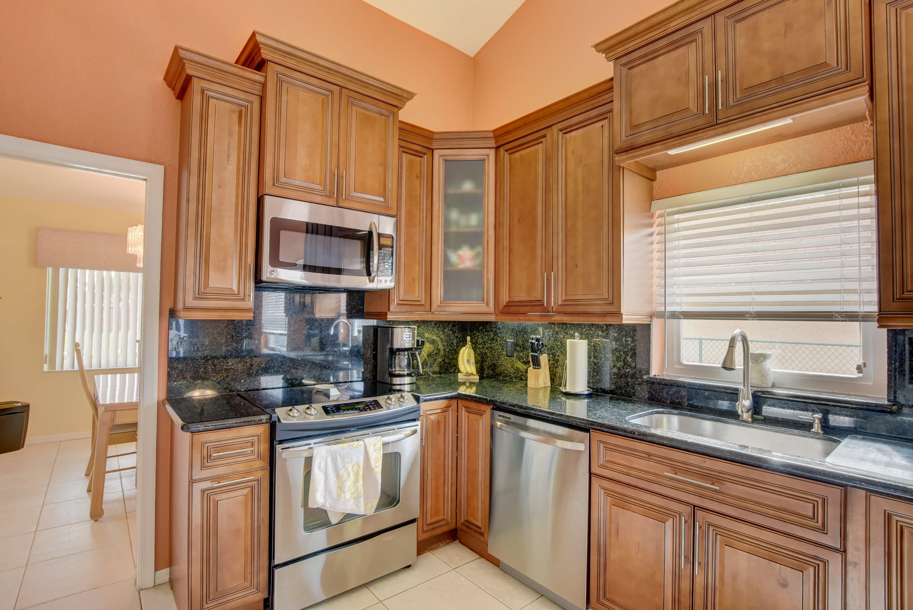 22559 Grouper Court Boca Raton, FL 33428 - Photo 12 of 27 Kitchen1