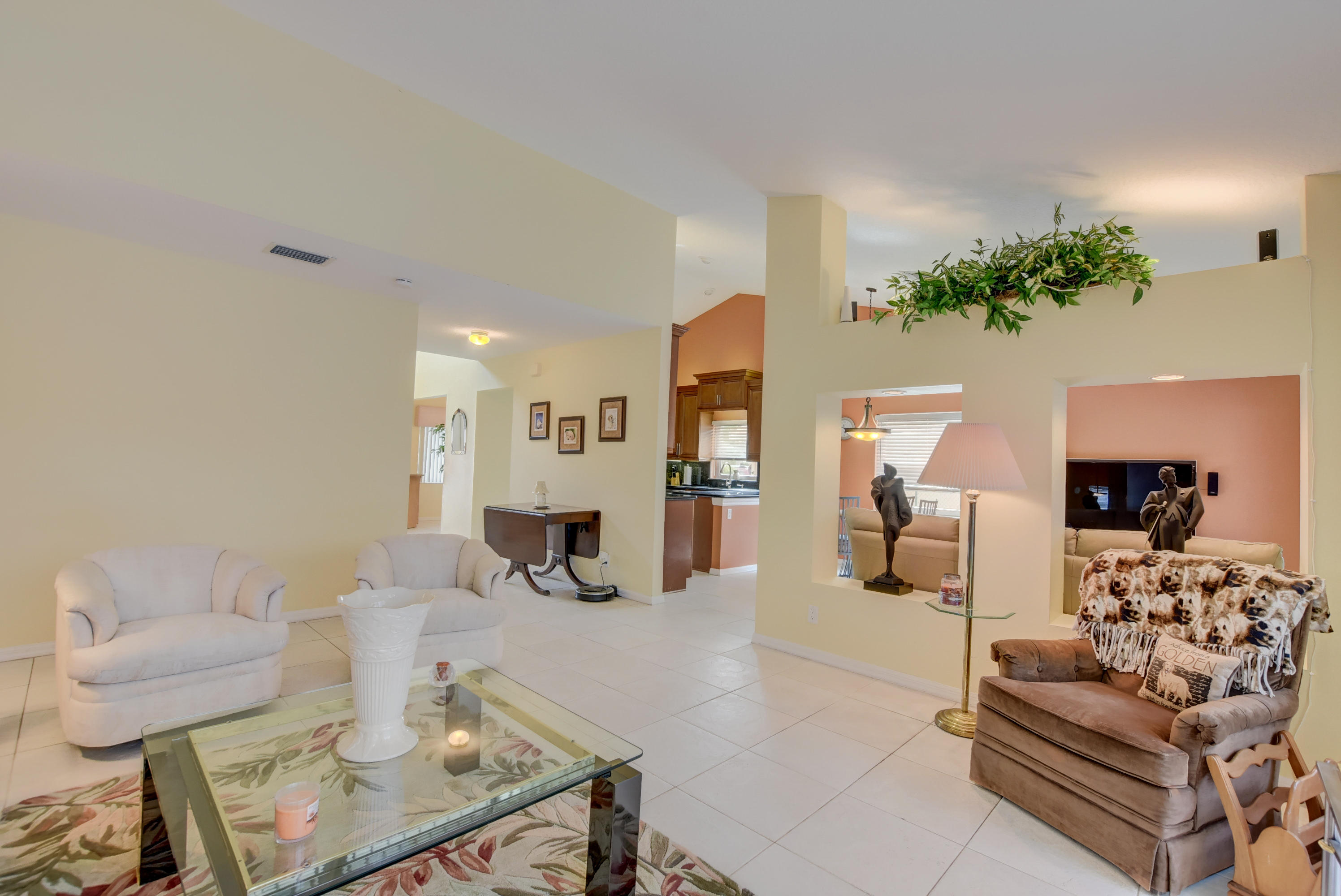 22559 Grouper Court Boca Raton, FL 33428 - Photo 5 of 27 Living Room1