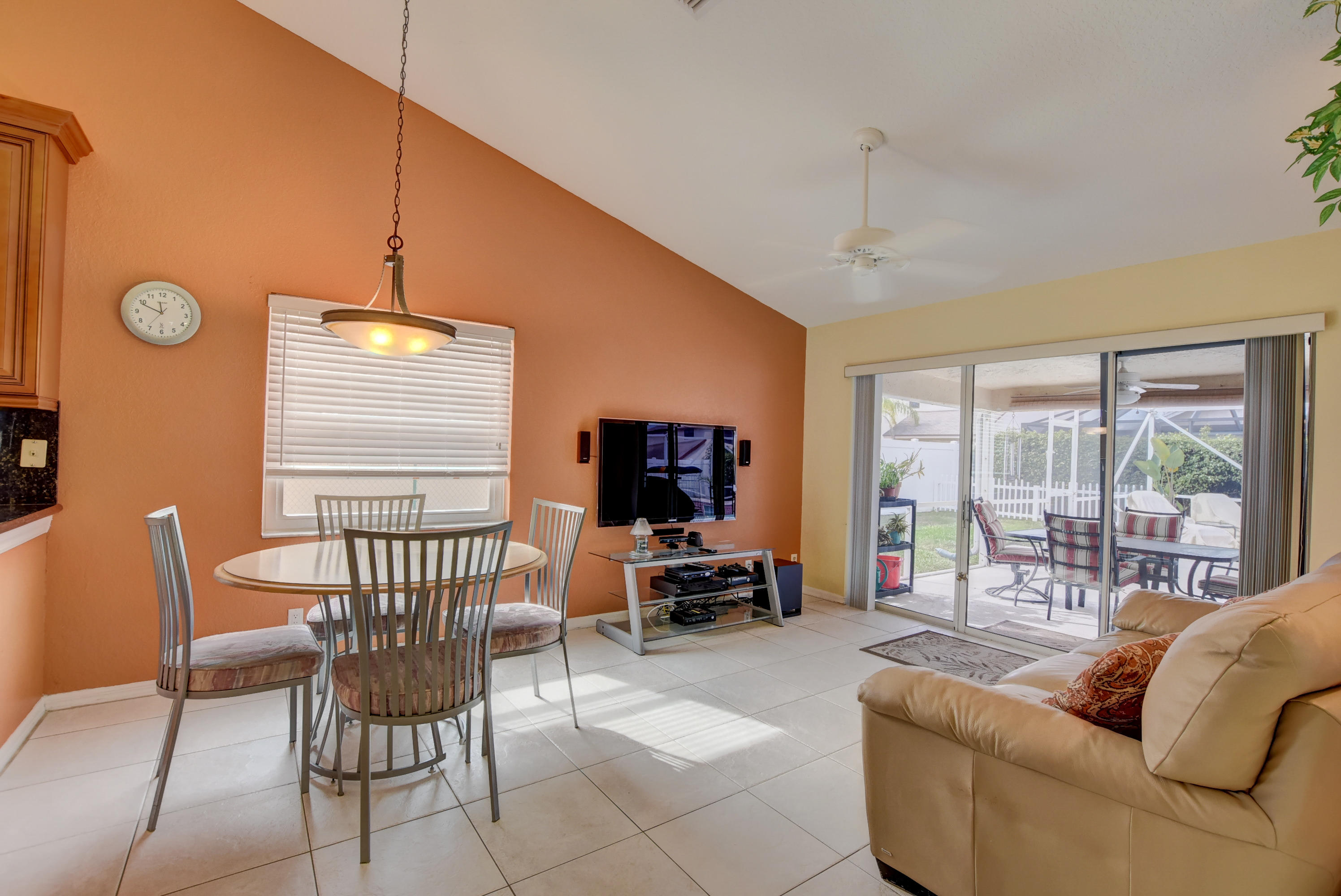 22559 Grouper Court Boca Raton, FL 33428 - Photo 6 of 27 Dining family room