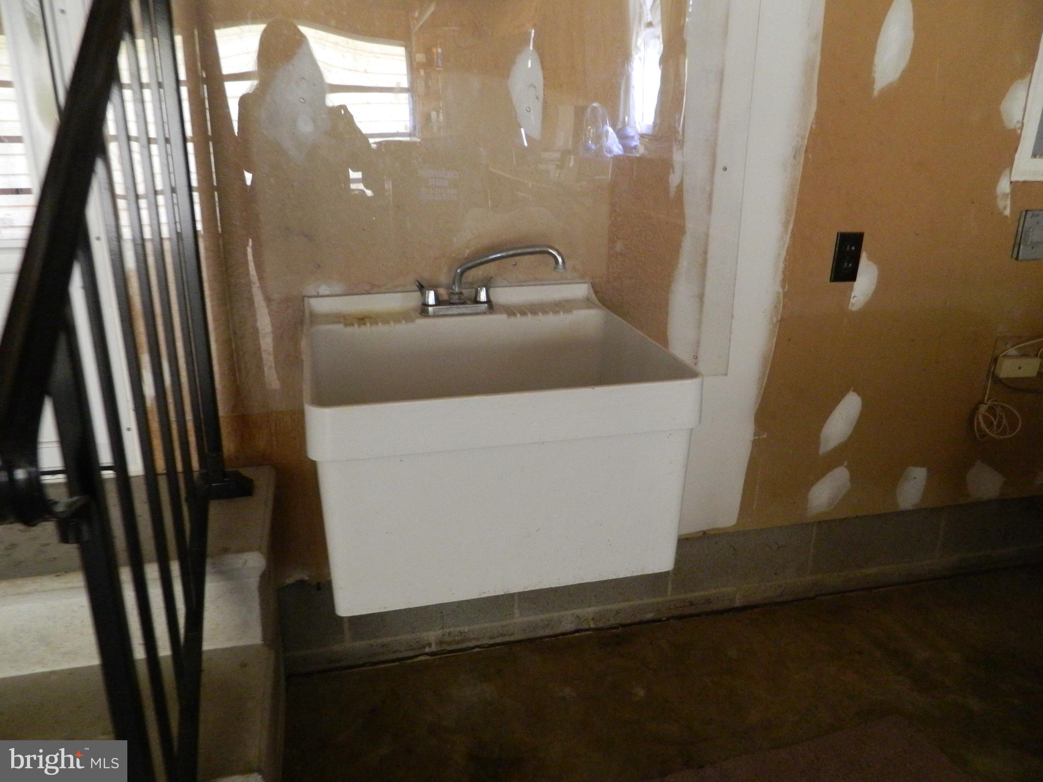 30125 Rabbit Hill Road Easton, MD 21601 - Photo 31 of 33 wash sink in garage