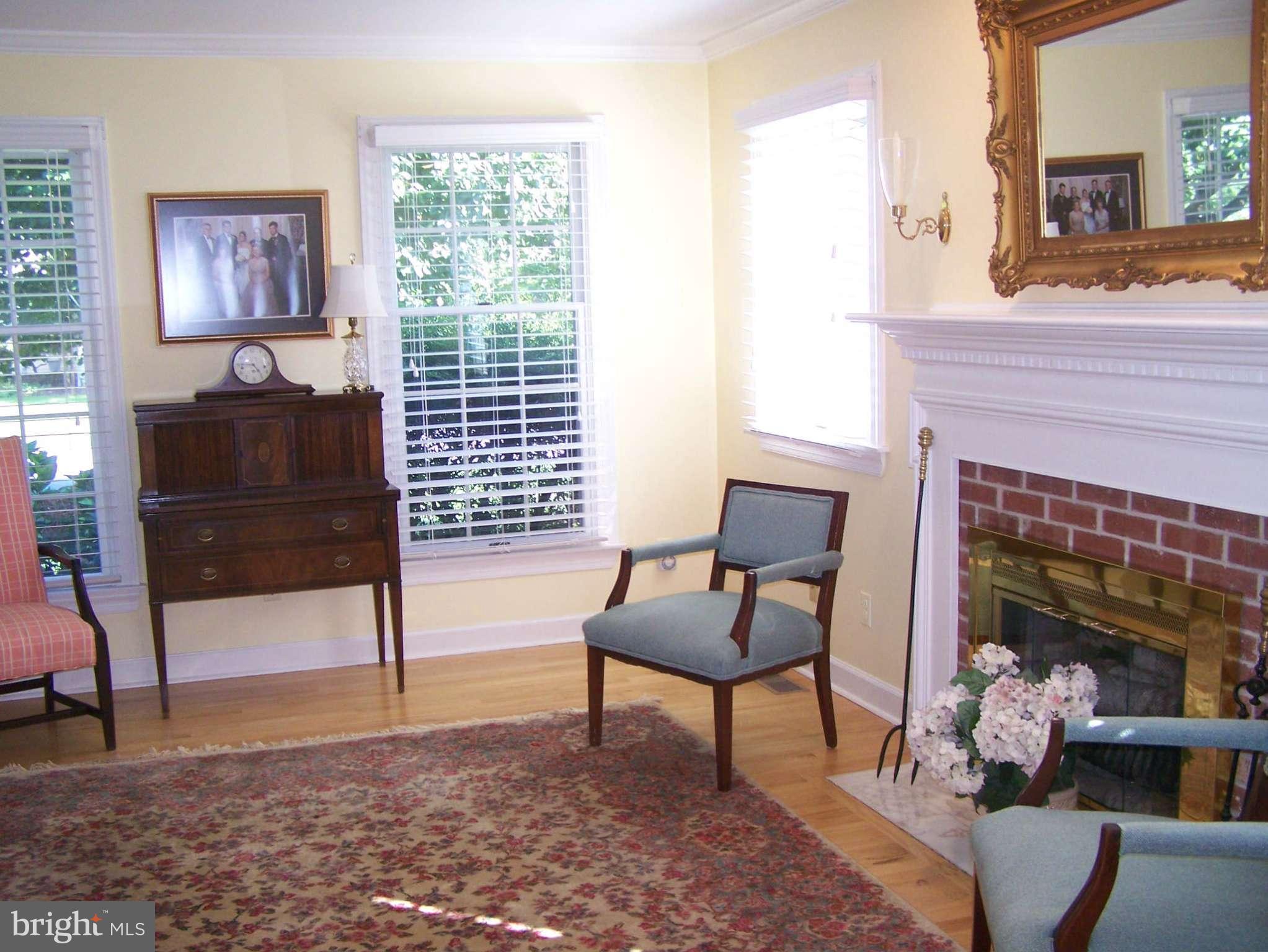6 Suffolk Road Rehoboth Beach, DE 19971 - Photo 5 of 21 Living Room