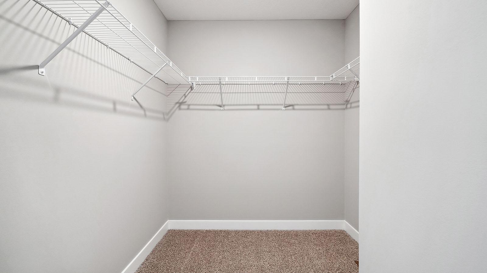 17046 Draper Way Lakeville, MN 55044 - Photo 15 of 38