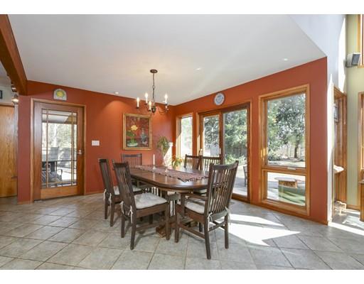 14 Rice Spring Lane Wayland, MA 01778 - Photo 3 of 18 Gallery Image 3