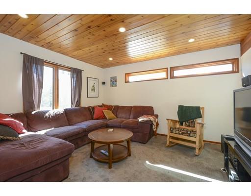 14 Rice Spring Lane Wayland, MA 01778 - Photo 5 of 18 Gallery Image 5