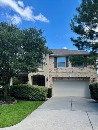 $670,000 | 110 North Victoriana Circle, The Woodlands, TX 77389