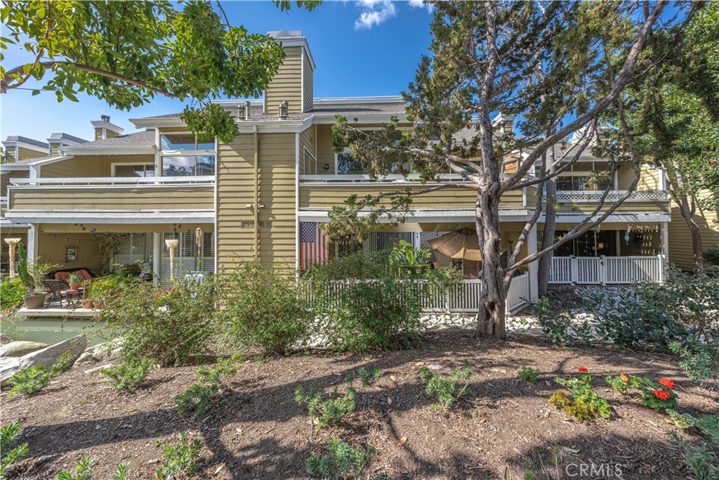 3730 South Bear Street, Unit E Santa Ana, CA 92704 - Photo 4 of 43 front view of a house