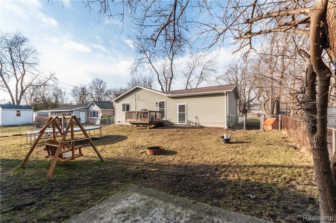 1028 Miller Road Lake Orion, MI 48362 - Photo 6 of 31 Room to Roam