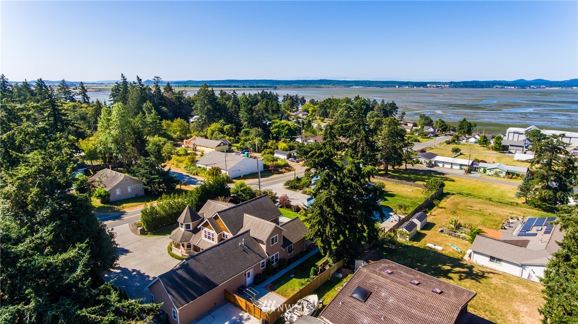 12629 Josh Wilson Road Mount Vernon, WA 98273 - Photo 29 of 30 Gallery Image 29