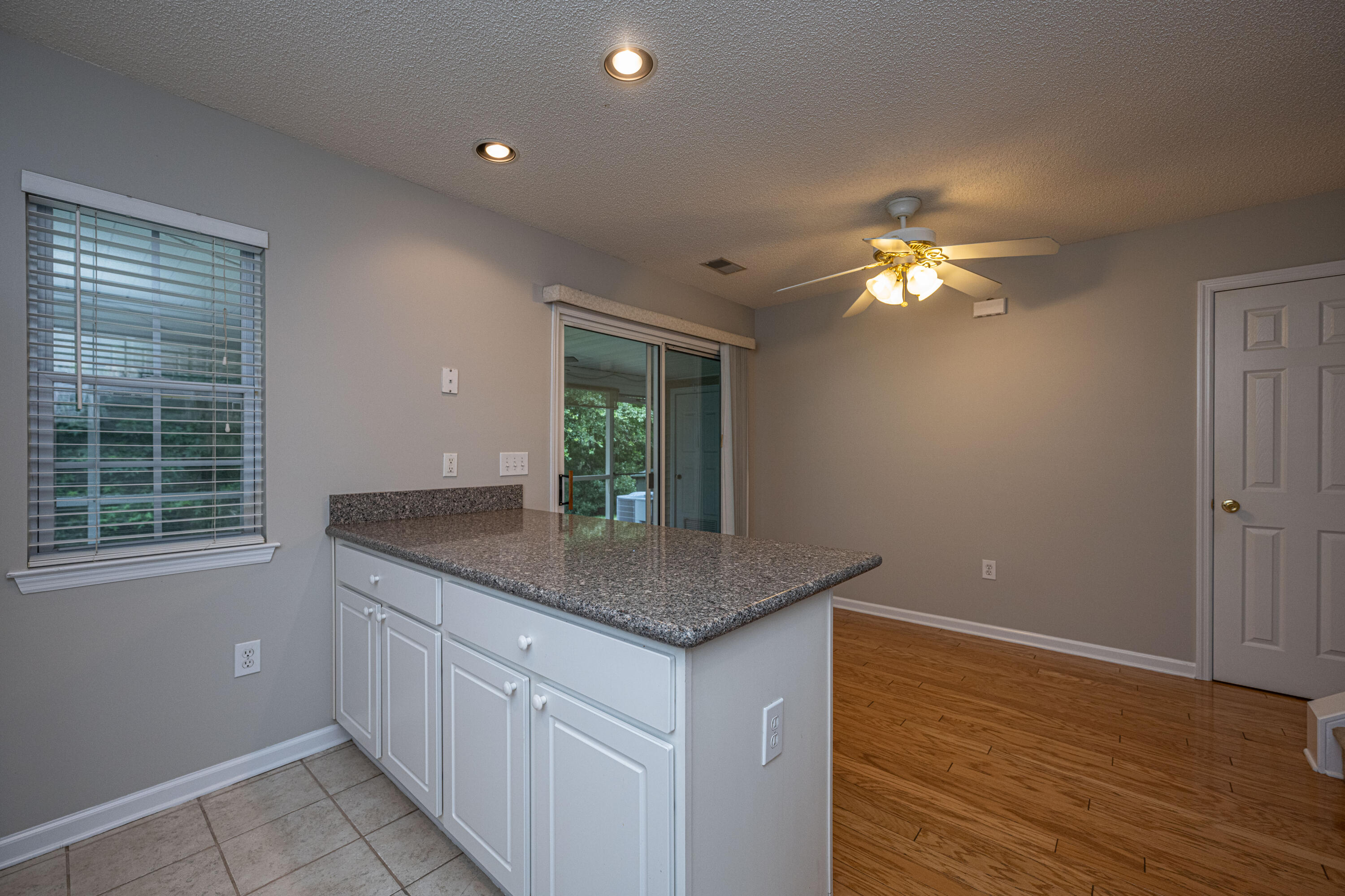 500 Yellow Hawthorn Circle Summerville, SC 29483 - Photo 15 of 33 500YellowHawthornCir15