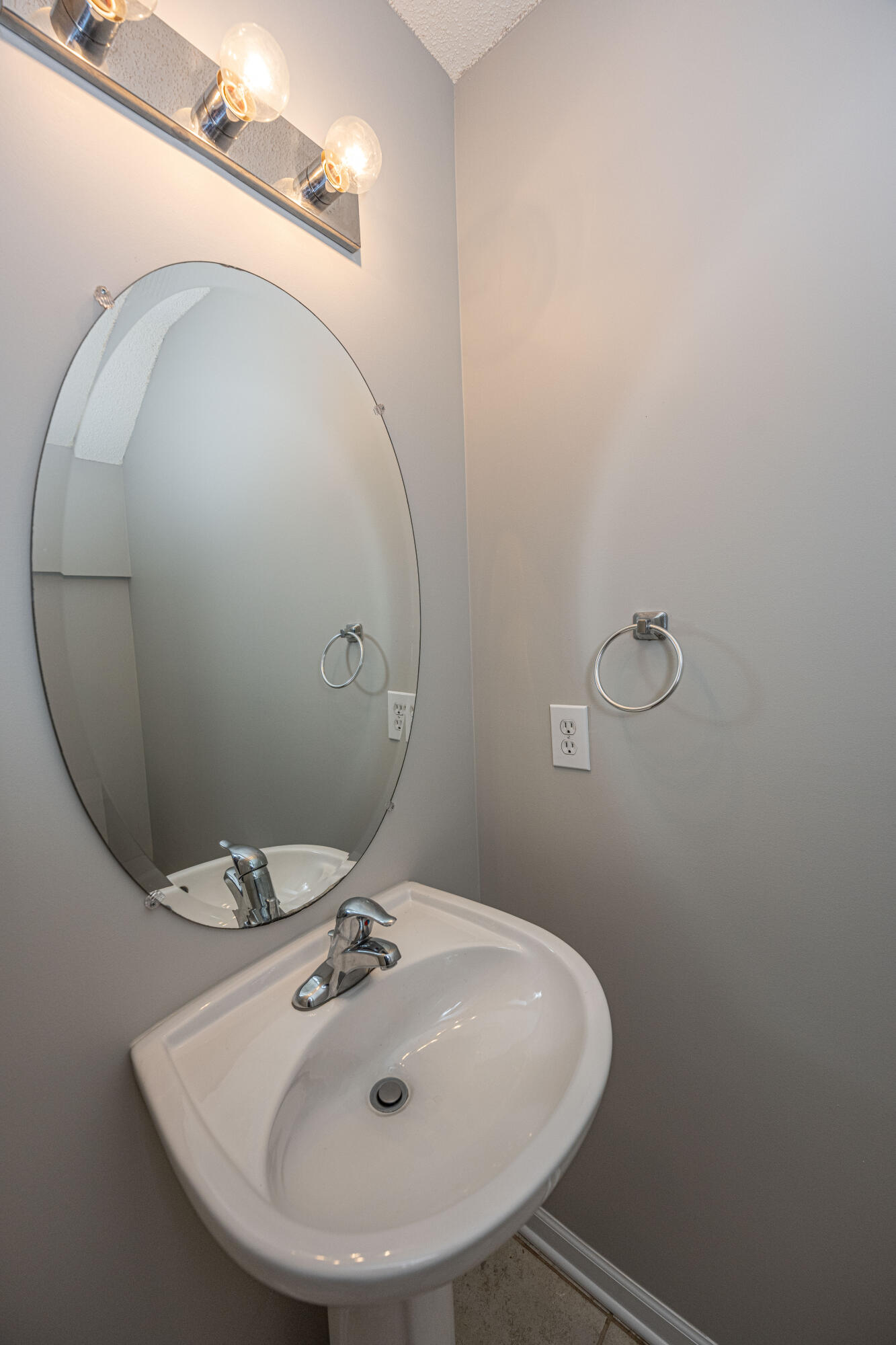 500 Yellow Hawthorn Circle Summerville, SC 29483 - Photo 18 of 33 500YellowHawthornCir20