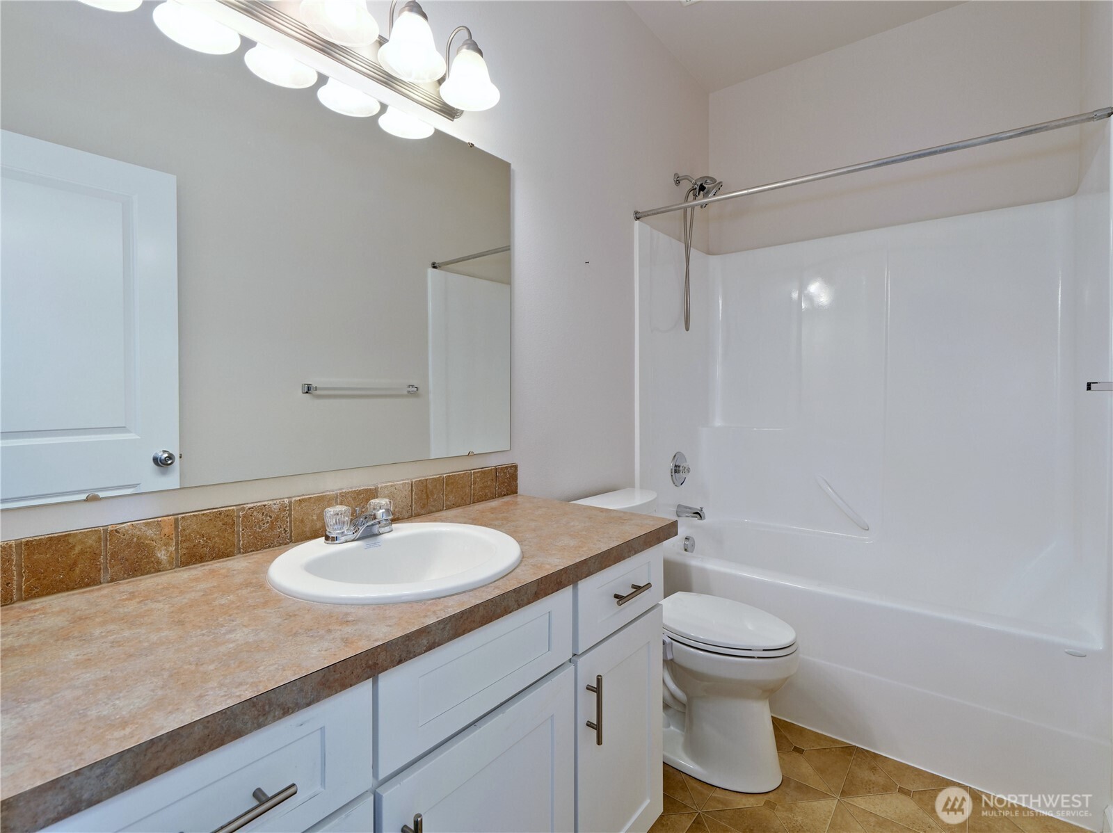1808 Pierce Avenue Northeast Renton, WA 98056 - Photo 25 of 32
