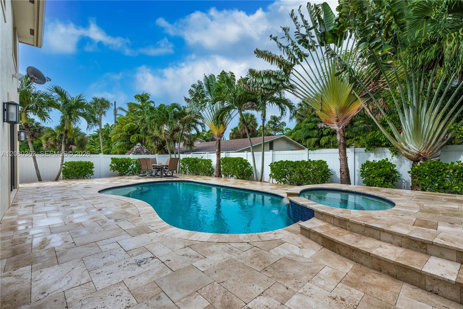 169 Southeast Wavecrest Way Boca Raton, FL 33432 - Photo 8 of 47 Gallery Image 8