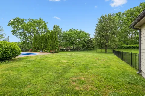 $2,895,000 | 321 Granny White Pike, Brentwood, TN 37027