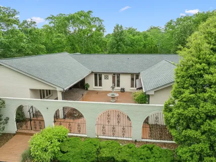 $2,895,000 | 321 Granny White Pike, Brentwood, TN 37027