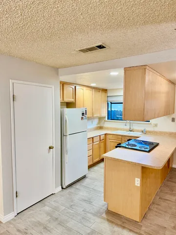 $420,745 | 406 Cameron Way, Roseville, CA 95678