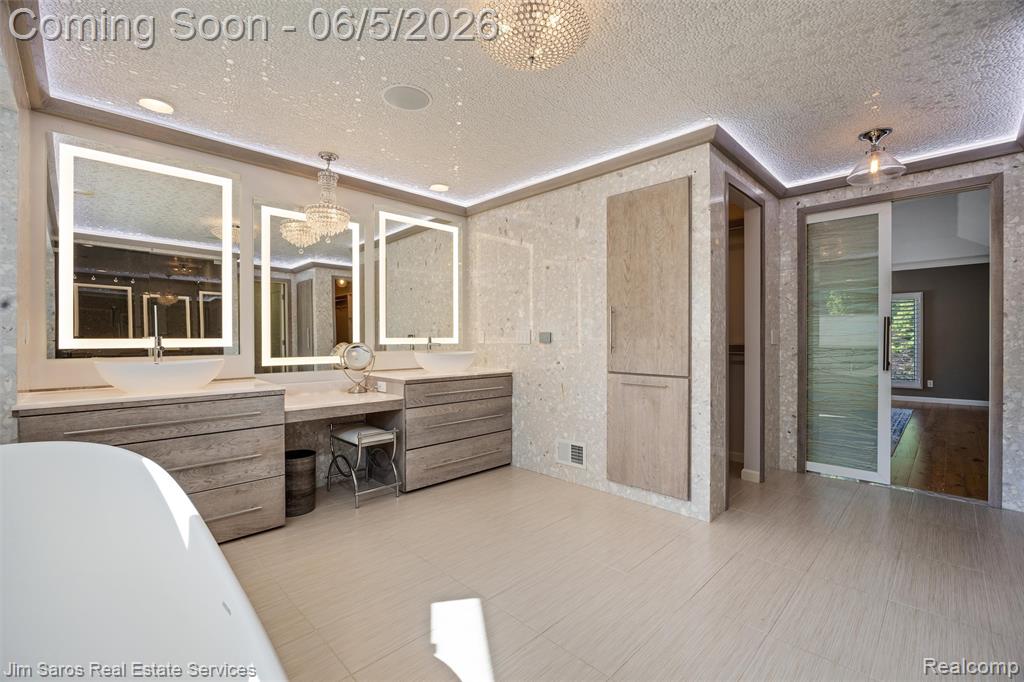 910 Edgemont Park Grosse Pointe, MI 48230 - Photo 26 of 56