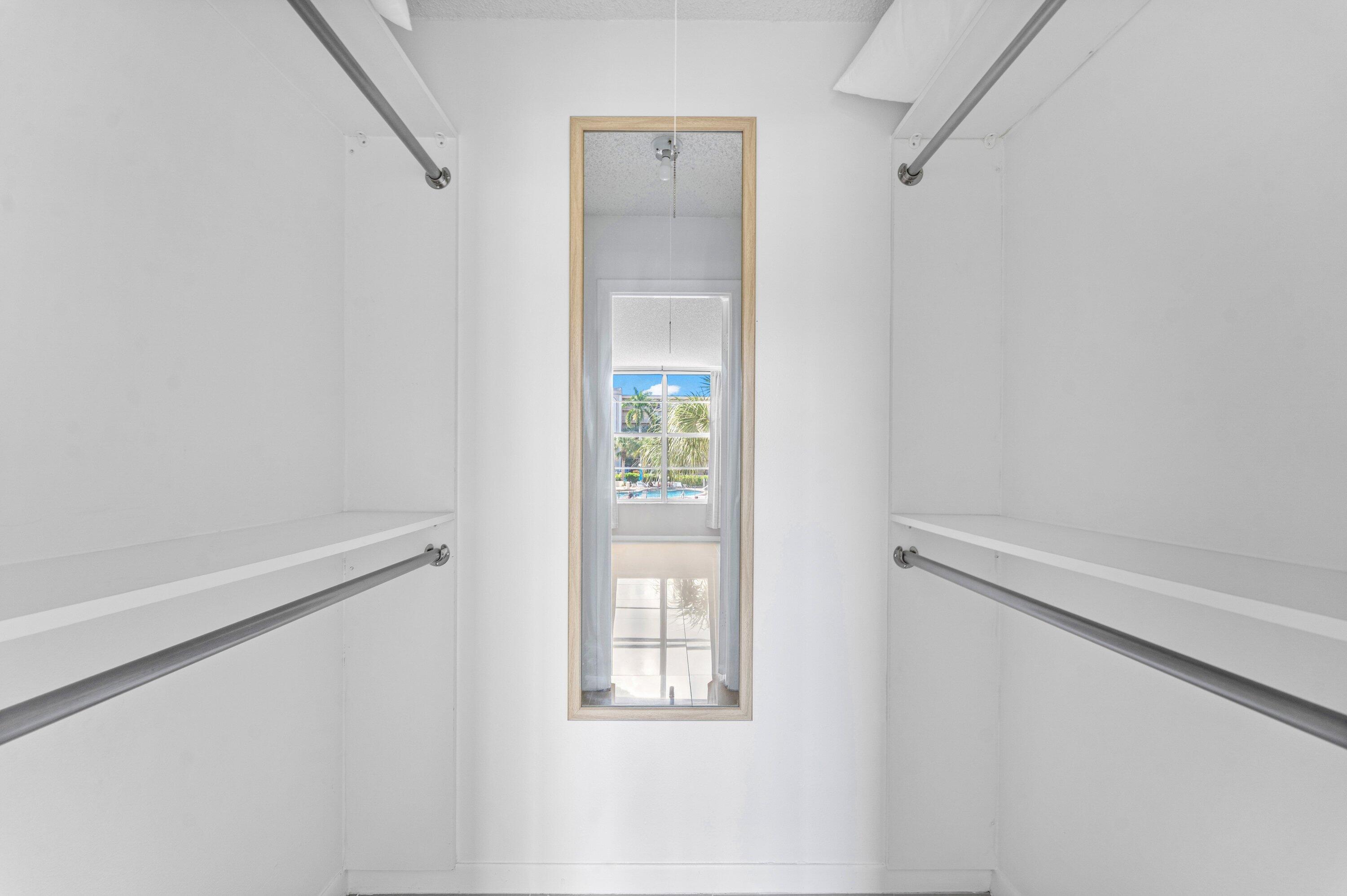 10 Royal Palm Way, Unit 203 Boca Raton, FL 33432 - Photo 28 of 45 020-10RoyalPalmWay-203-BocaRaton-FL-3343