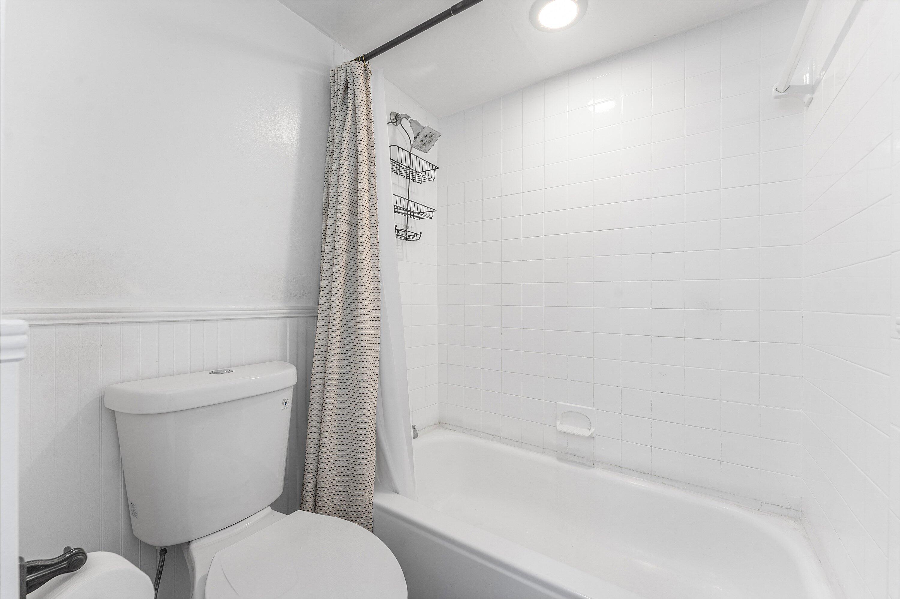 10 Royal Palm Way, Unit 203 Boca Raton, FL 33432 - Photo 30 of 45 022-10RoyalPalmWay-203-BocaRaton-FL-3343