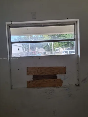 a close view of stove