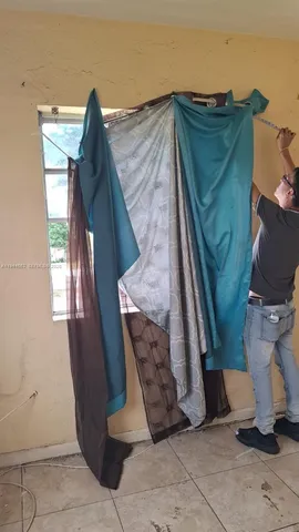 a view of a bird bath tub