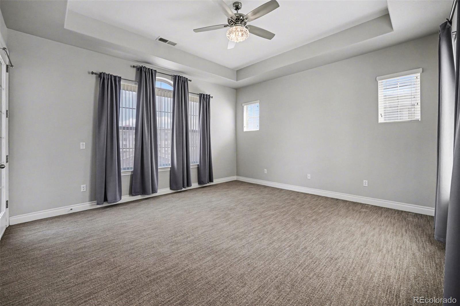 9198 Ridgegate Parkway Lone Tree, CO 80124 - Photo 17 of 33