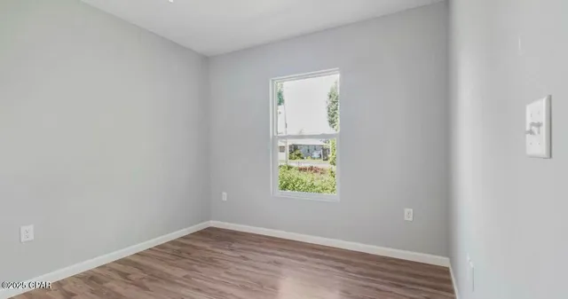 $2,000 | 2806 East 3rd Street, Panama City, FL 32401