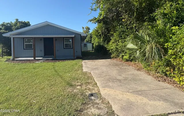 $2,000 | 2806 East 3rd Street, Panama City, FL 32401