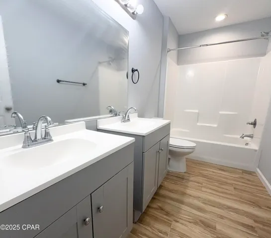 $2,000 | 2806 East 3rd Street, Panama City, FL 32401