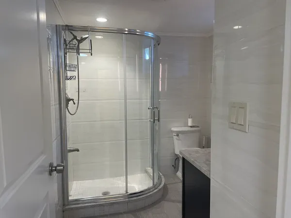 $4,500 | 153 Walnut Street, Unit 1, Newton, MA 02460