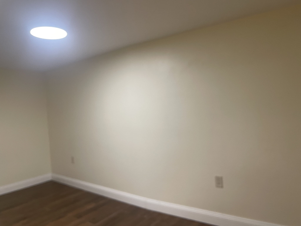 153 Walnut Street, Unit 1 Newton, MA 02460 - Photo 16 of 18