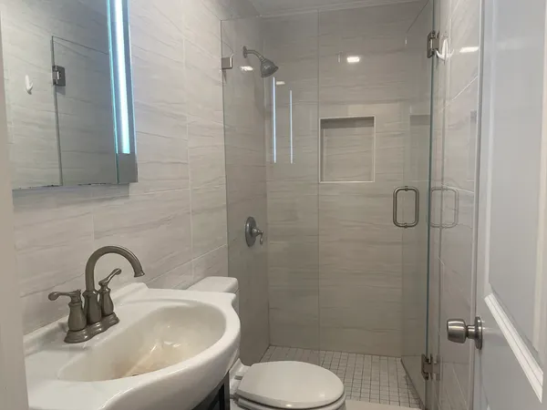 $4,500 | 153 Walnut Street, Unit 1, Newton, MA 02460