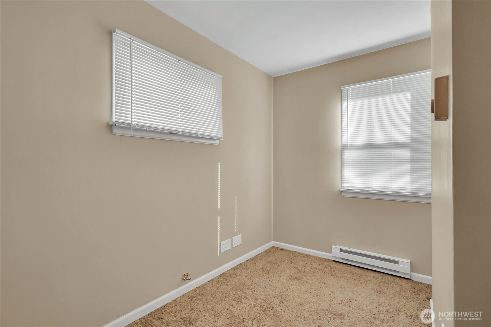 1717 Cedar Street Everett, WA 98201 - Photo 22 of 40