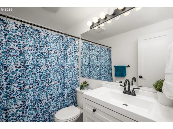 $449,900 | 2738 Dayna Lane, Eugene, OR 97408