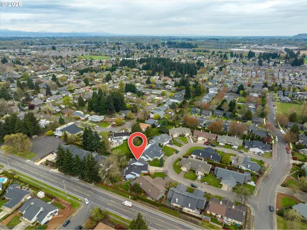 $449,900 | 2738 Dayna Lane, Eugene, OR 97408