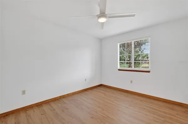 $325,000 | 601 Vincent Drive, Mount Dora, FL 32757