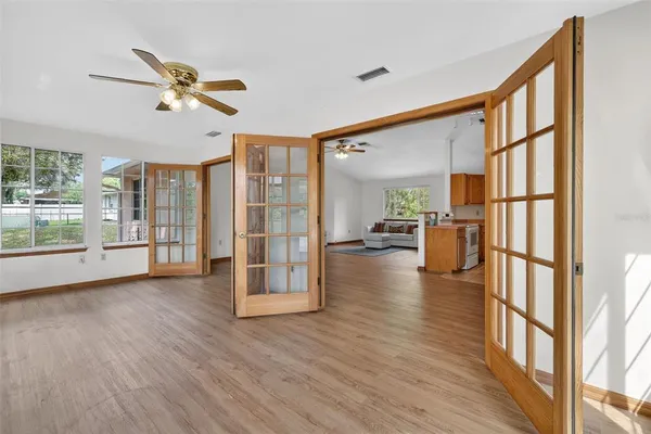 $325,000 | 601 Vincent Drive, Mount Dora, FL 32757