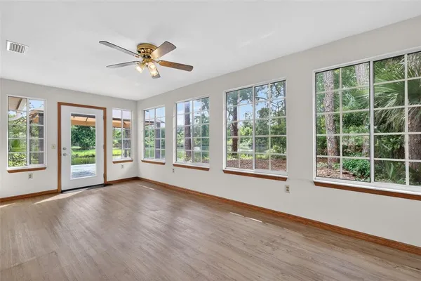 $325,000 | 601 Vincent Drive, Mount Dora, FL 32757