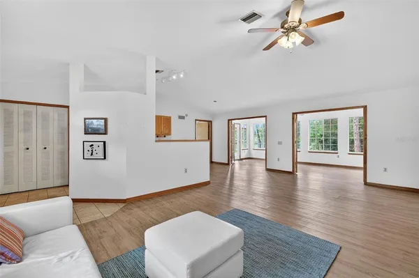 $325,000 | 601 Vincent Drive, Mount Dora, FL 32757