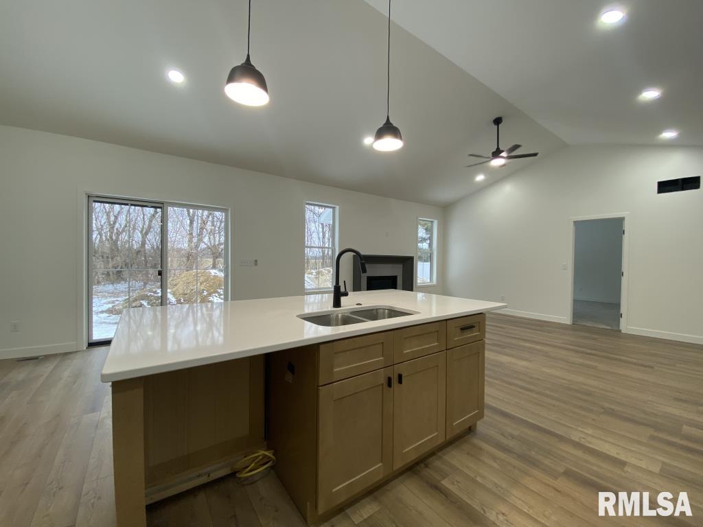 8211 Stirrup Lane Springfield, IL 62712 - Photo 11 of 25