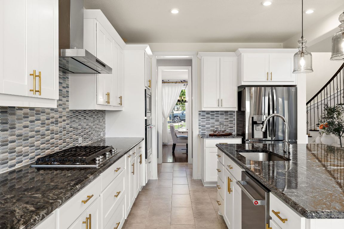 218 Encanto Place Austin, TX 78737 - Photo 15 of 40