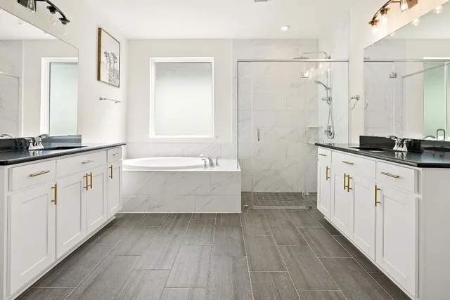 $1,100,000 | 218 Encanto Place, Austin, TX 78737