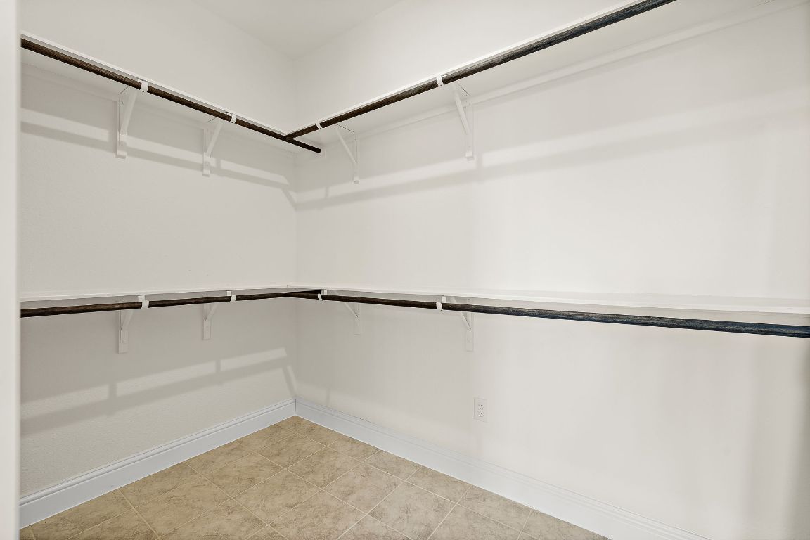 218 Encanto Place Austin, TX 78737 - Photo 23 of 40