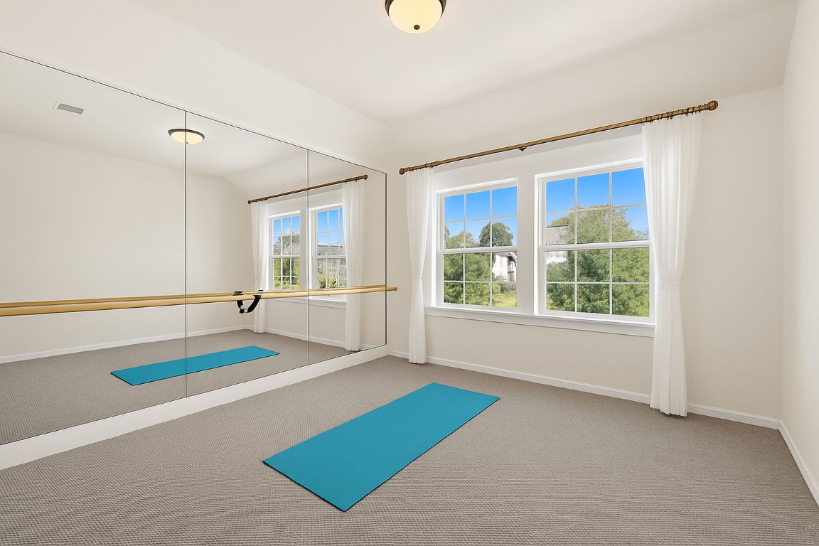 218 Encanto Place Austin, TX 78737 - Photo 34 of 40 Workout area with carpet flooring and baseboards