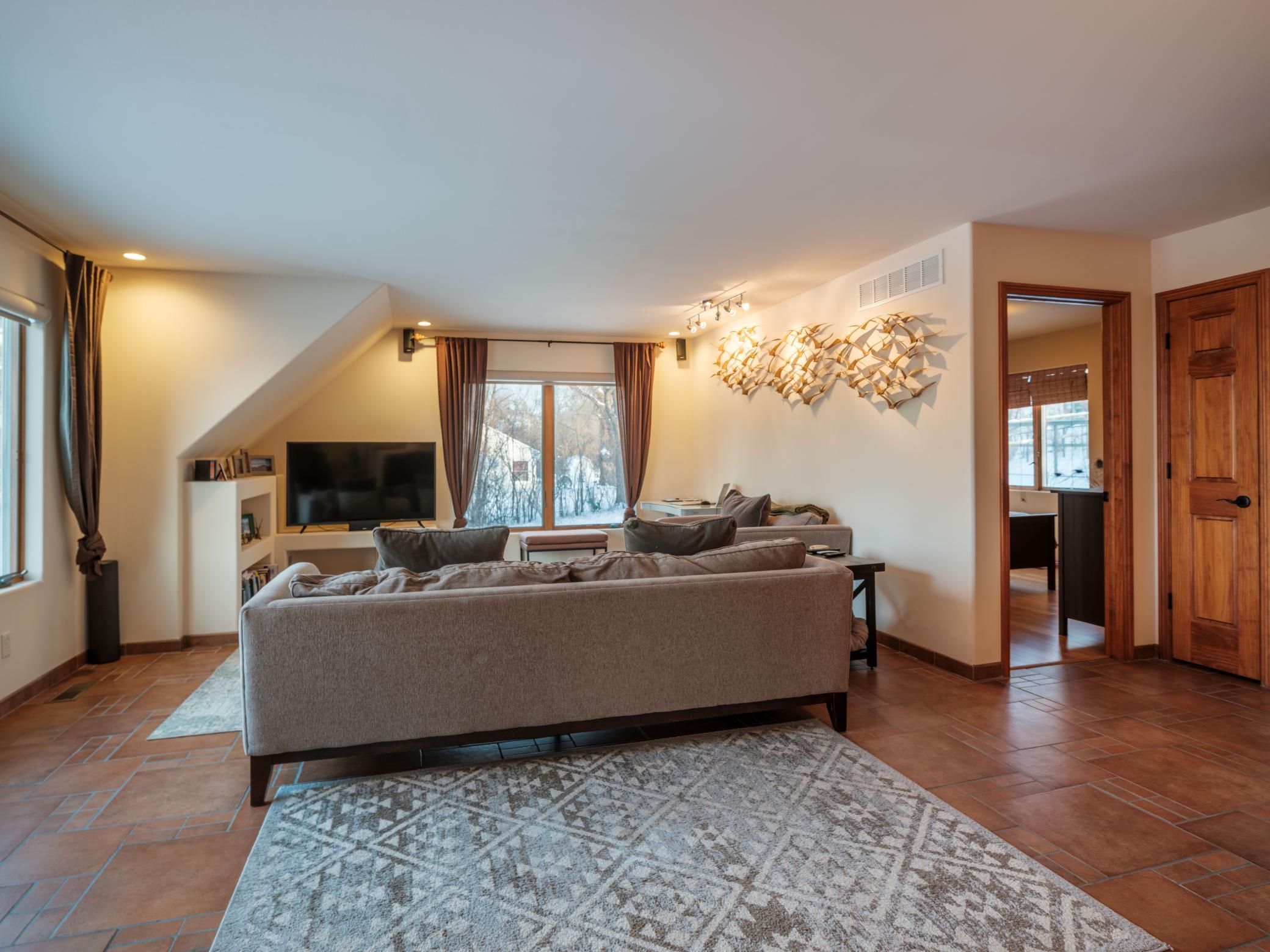 608 18th Street Southwest Rochester, MN 55902 - Photo 26 of 60