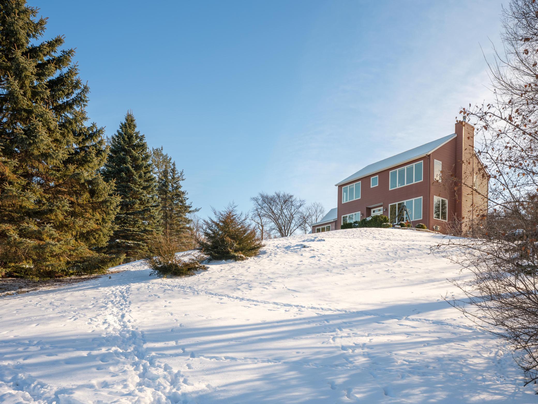 608 18th Street Southwest Rochester, MN 55902 - Photo 4 of 60