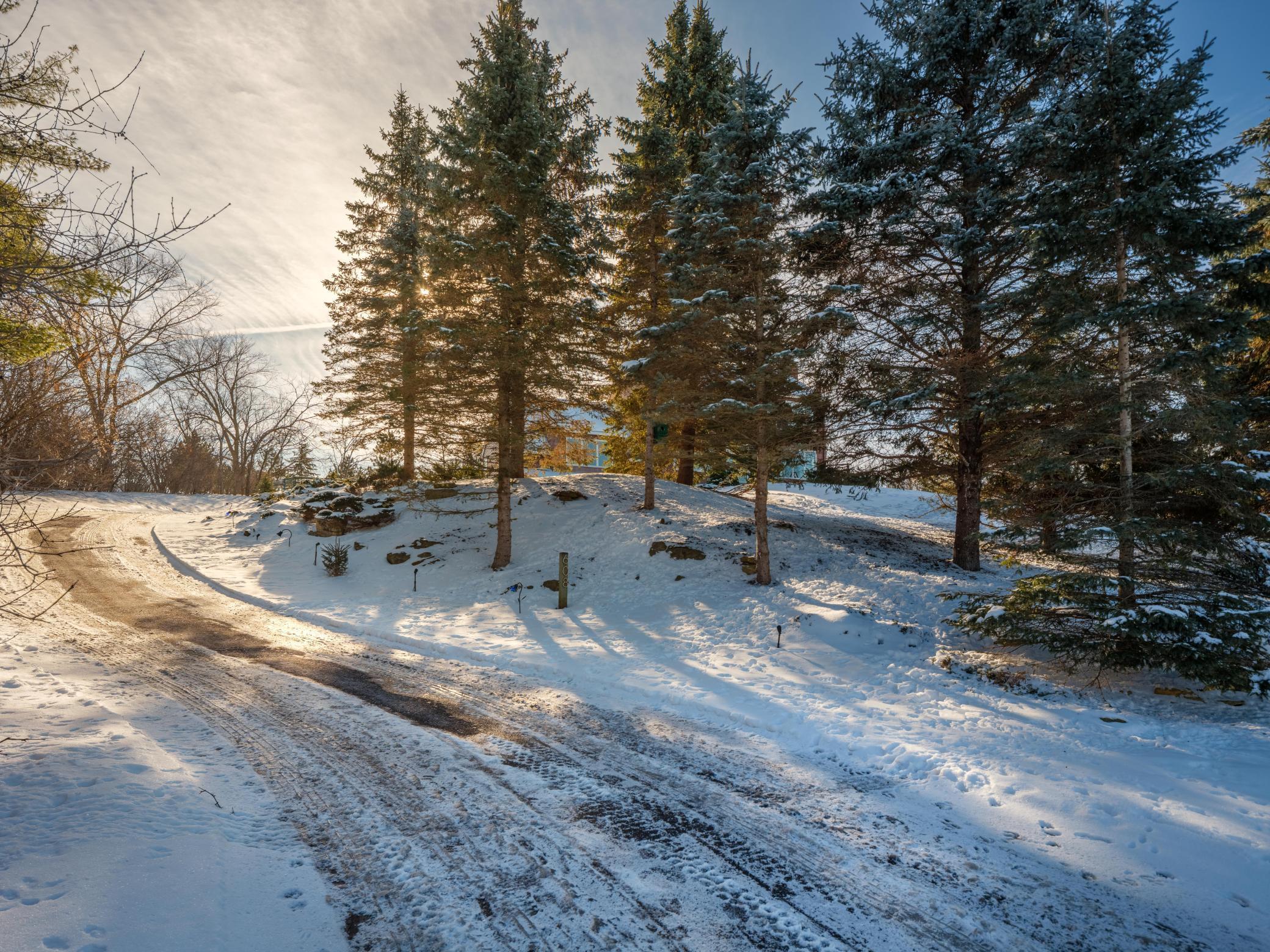 608 18th Street Southwest Rochester, MN 55902 - Photo 7 of 60