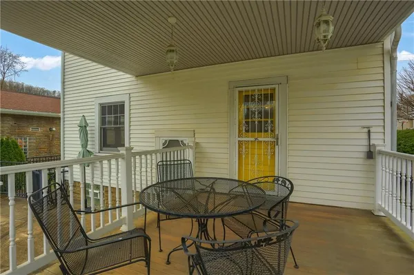 $349,000 | 215 Allegheny Avenue, Cheswick, PA 15024