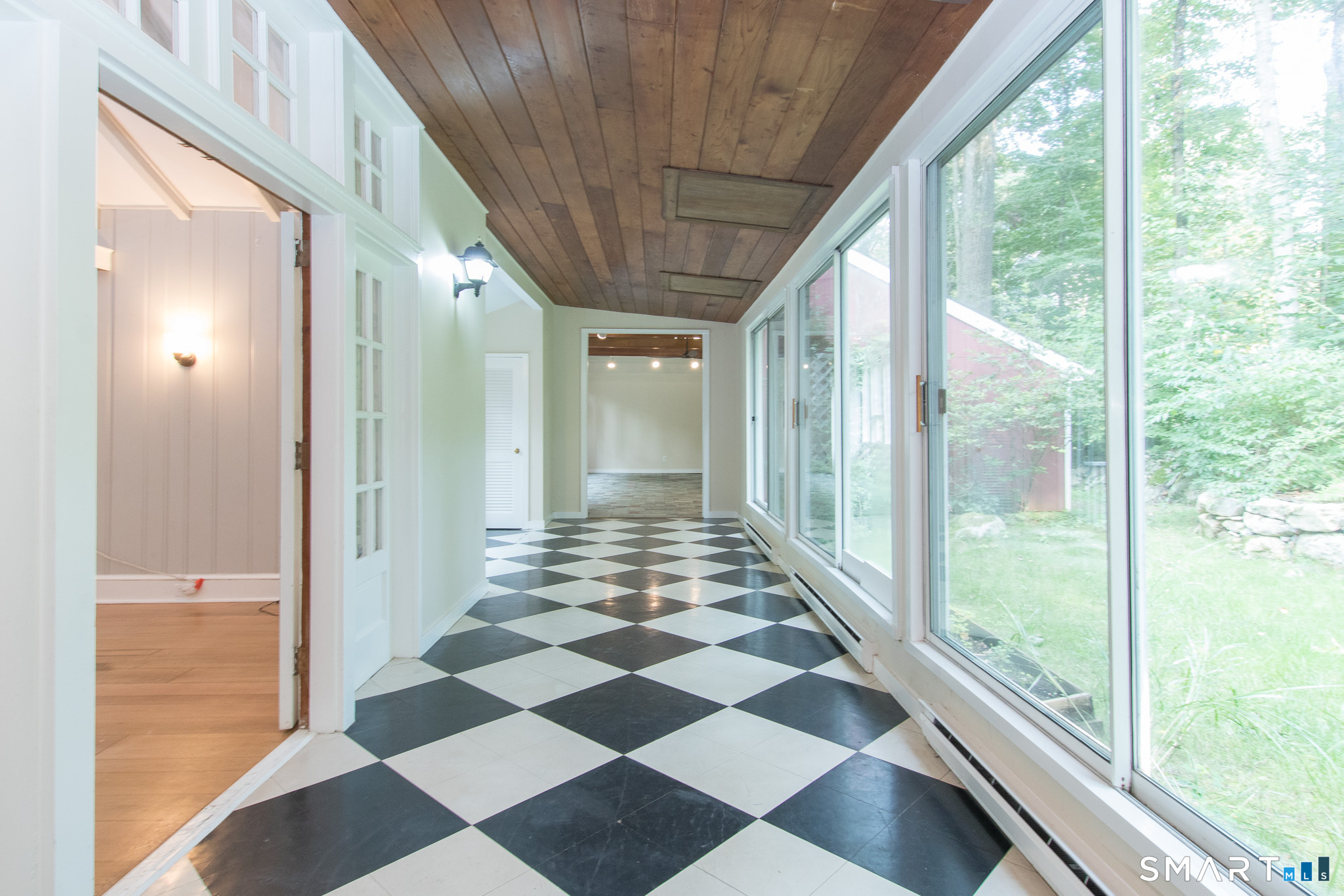 211 New Canaan Road Wilton, CT 06897 - Photo 32 of 40